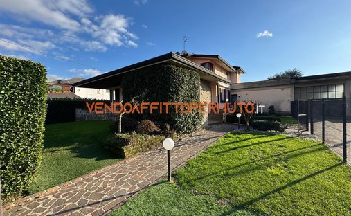 Villa in Palazzolo sull'Oglio, Lombardy, Italy 1