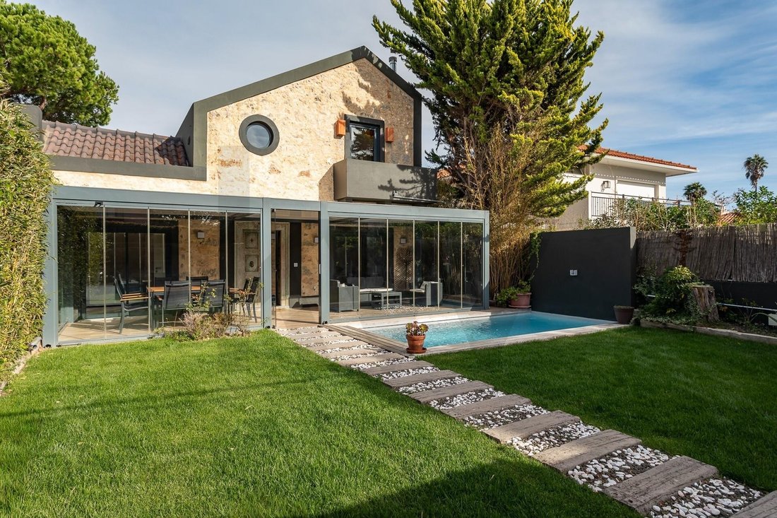 Townhouse in Cascais e Estoril, Lisbon, Portugal 1 - 16659496