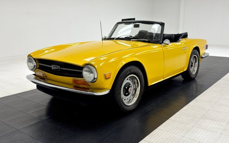 Cabriolet in Morgantown, United States 2 - 16659843