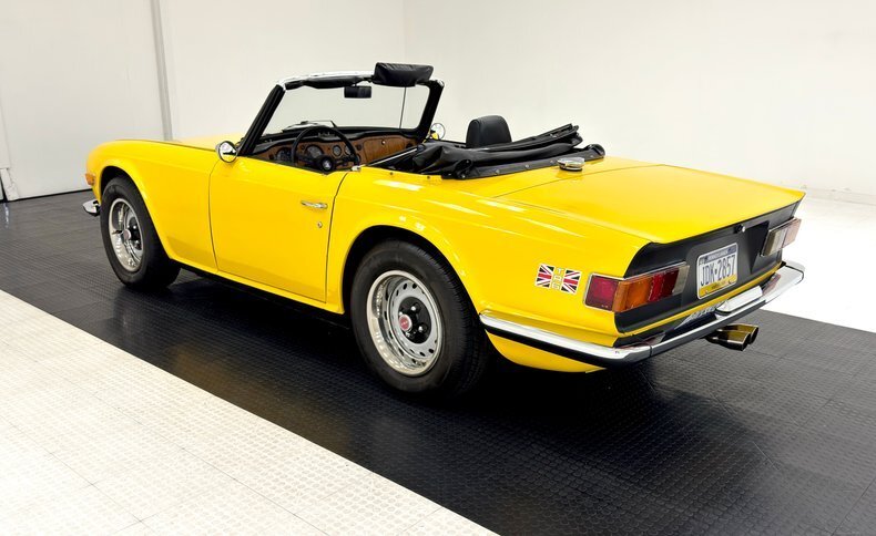 Cabriolet in Morgantown, United States 5 - 16659843