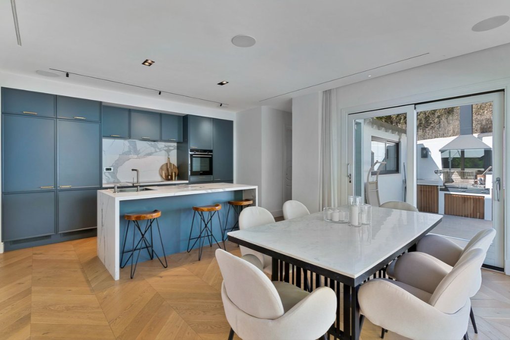 Villa in Rio Real, Marbella, Andalusia 5 - 16659910