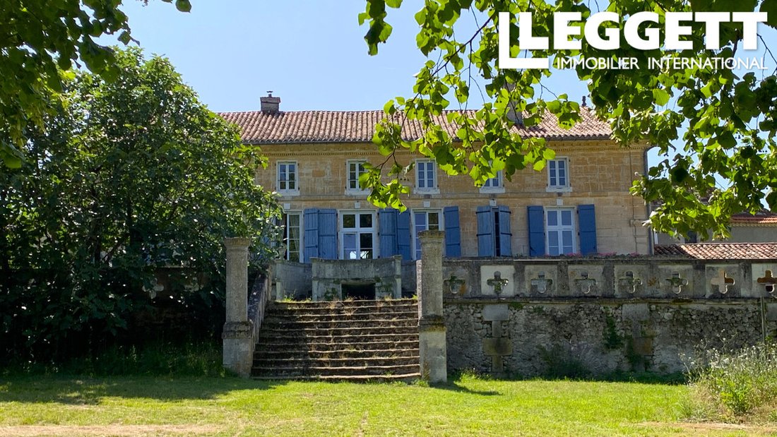 House in Bertric-Buree, Nouvelle-Aquitaine, France 2 - 14330638