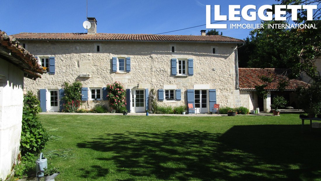 House in La Rochebeaucourt-et-Argentine, Nouvelle-Aquitaine, France 1 - 15184014