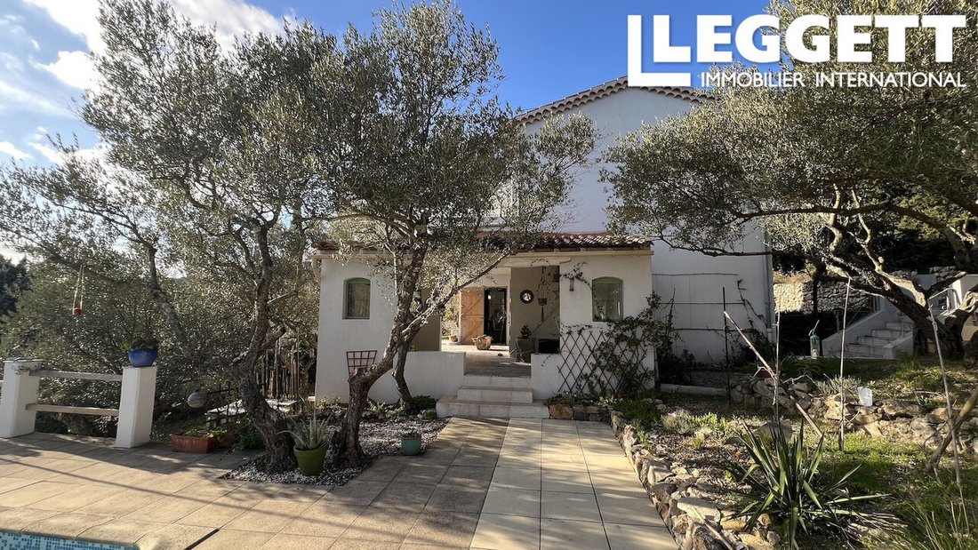 Villa in Cotignac, Provence-Alpes-Côte d'Azur, France 4 - 15037133