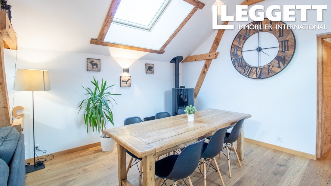 Chalet in Bozel, Auvergne-Rhône-Alpes, France 4 - 16609679