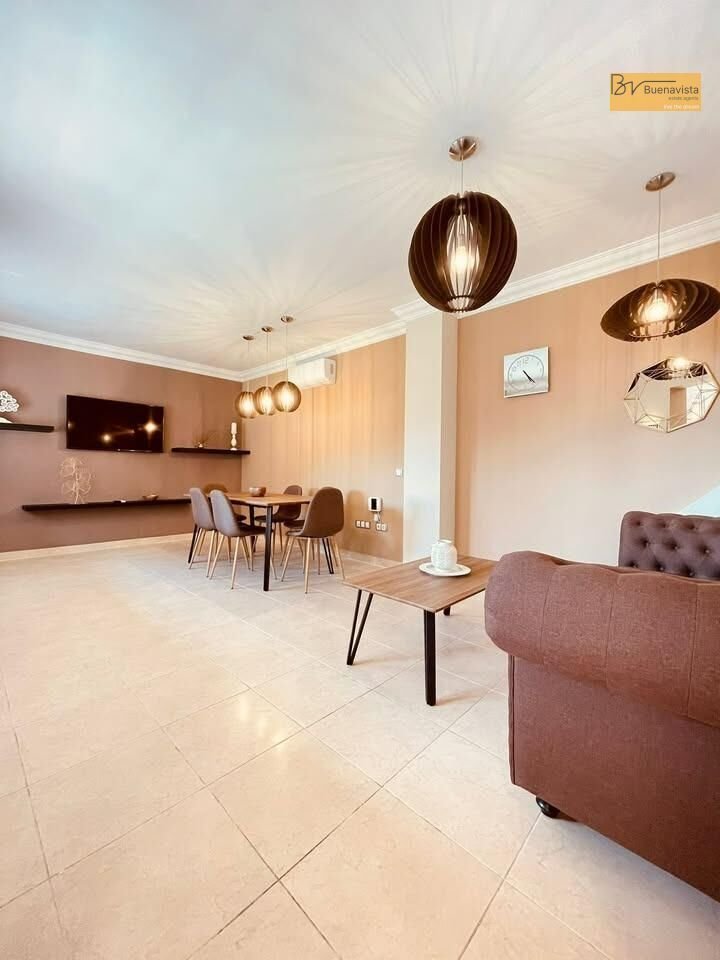House in Los Cristianos, Canary Islands, Spain 3 - 16606623