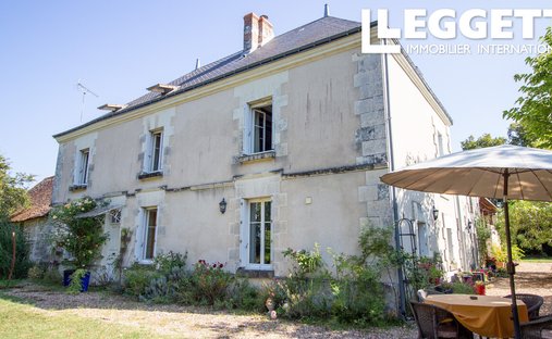 House in Sepmes, Centre-Val de Loire, France 1