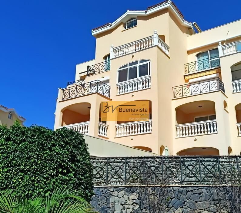 Apartment in Los Cristianos, Canary Islands, Spain 1 - 16338364