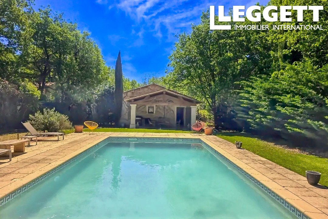 Villa in Roussillon, Provence-Alpes-Côte d'Azur, France 1 - 15586198