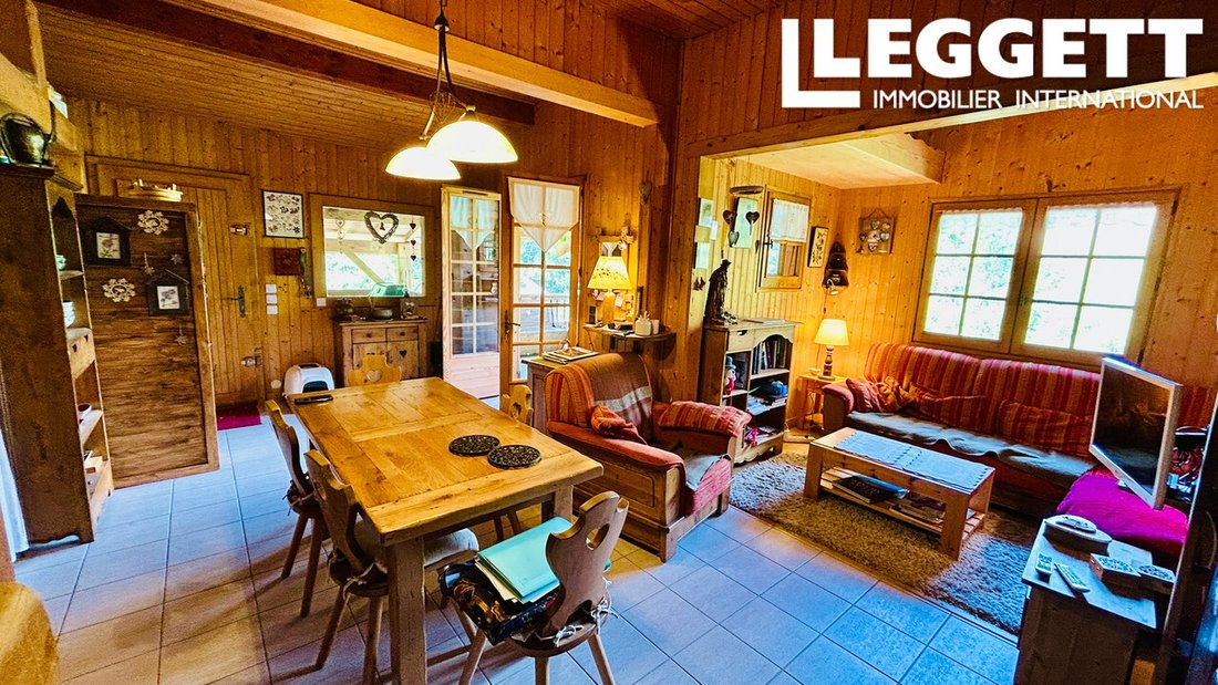 Chalet in Manigod, Auvergne-Rhône-Alpes, France 3 - 16005663