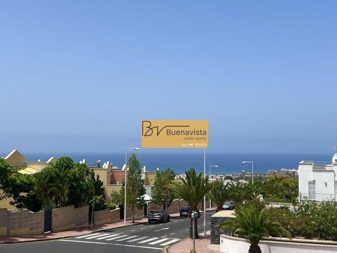 House in Costa Adeje, Adeje, Canary Islands 2 - 16307201
