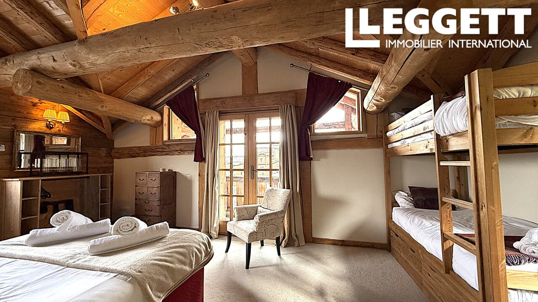 Chalet in Sainte-Foy-Tarentaise, Auvergne-Rhône-Alpes, France 5 - 14373915