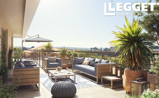 Apartment in Centre, Vallauris, France 1