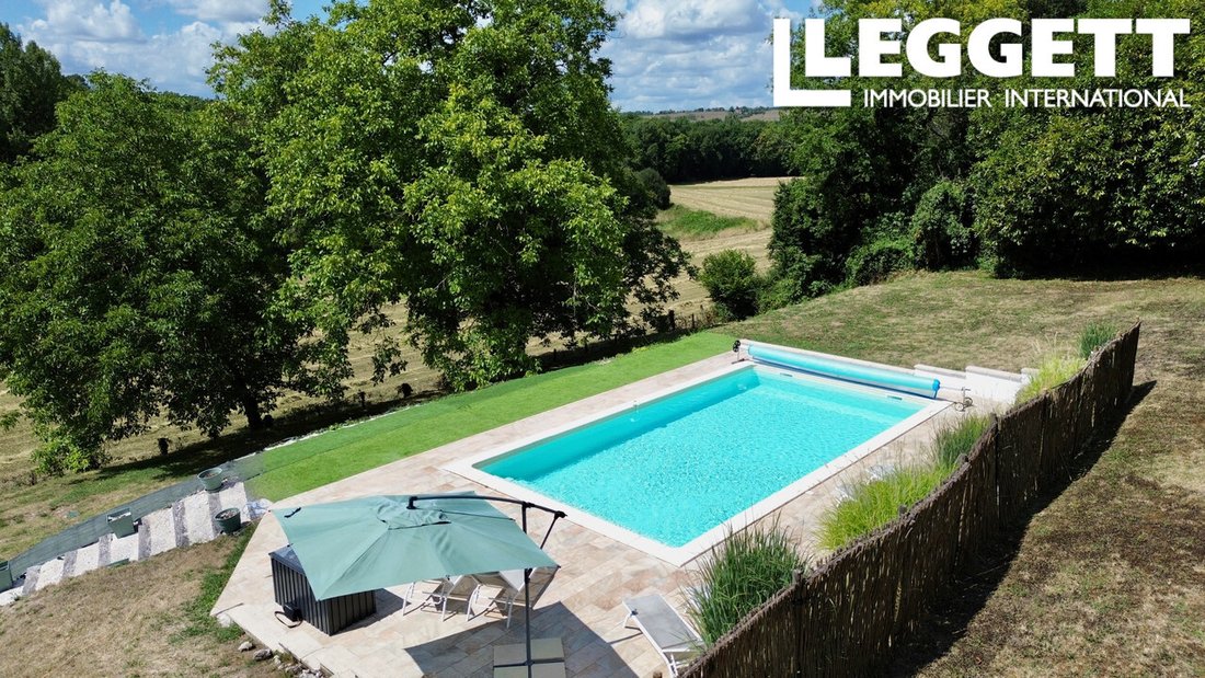House in Tocane-Saint-Apre, Nouvelle-Aquitaine, France 1 - 16005671