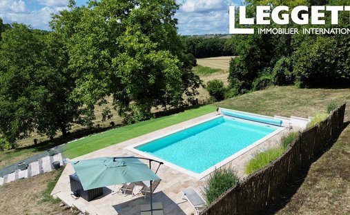 House in Tocane-Saint-Apre, Nouvelle-Aquitaine, France 1
