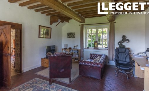 Castle for Sale in Saint-Valery-en-Caux, Normandy, France