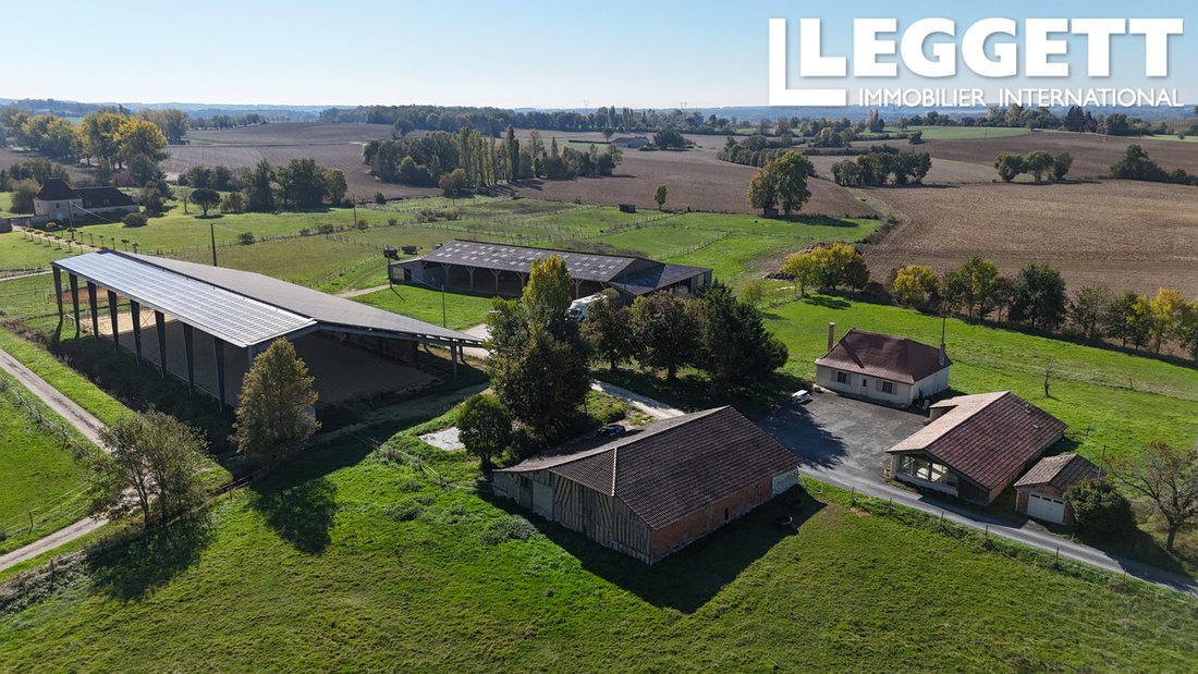 House in Mazieres-Naresse, Nouvelle-Aquitaine, France 1 - 16417728