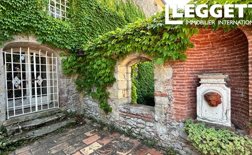 Castle for Sale in Caraman, Occitanie, France