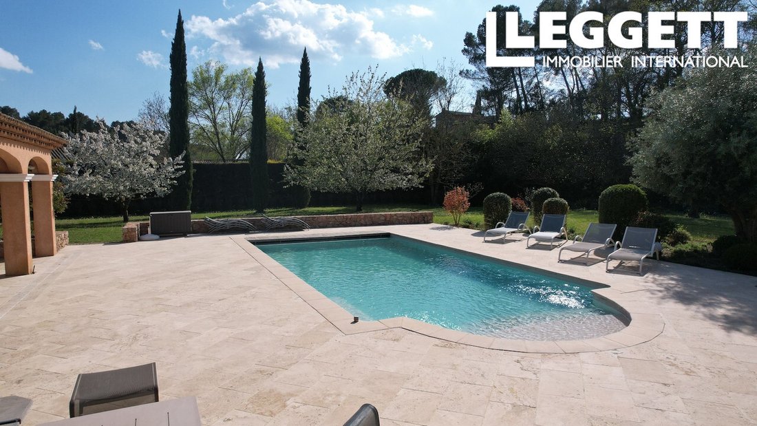 Villa in Cotignac, Provence-Alpes-Côte d'Azur, France 3 - 15492067
