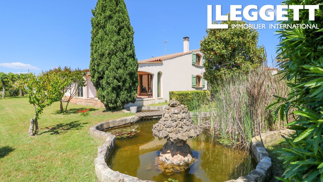 Villa in Centre Ville, Aigues-Mortes, France 2 - 15856838