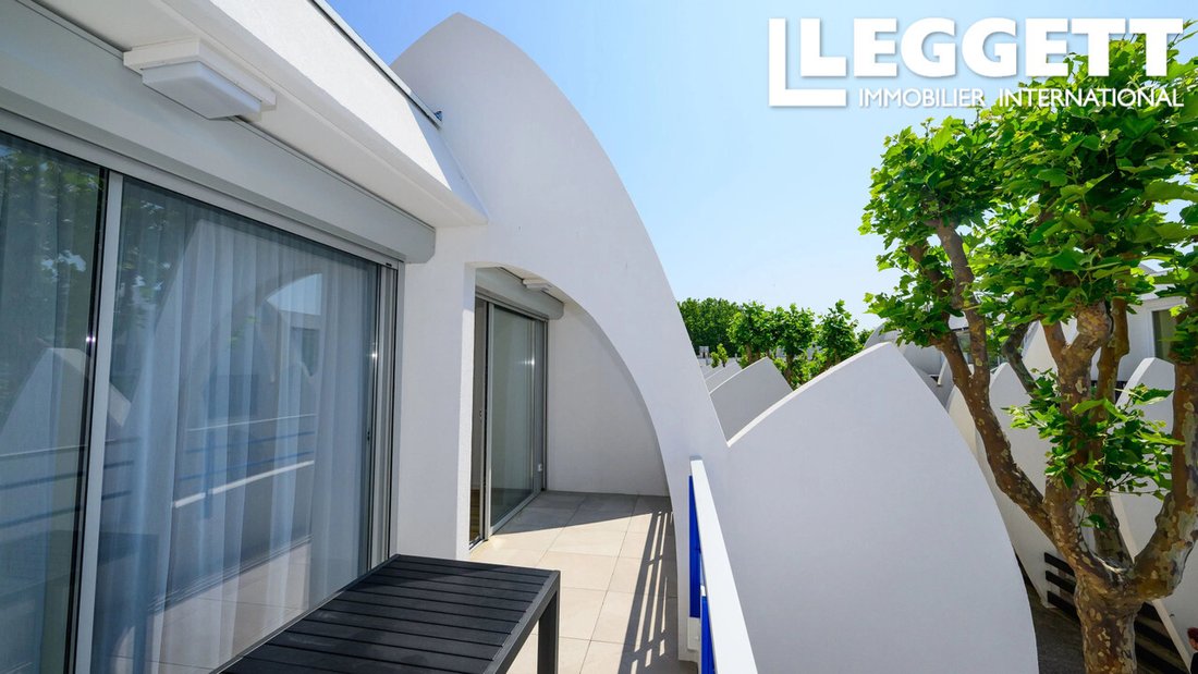 Apartment in Saint-Nazaire-de-Pezan, Occitania, France 2 - 14330848
