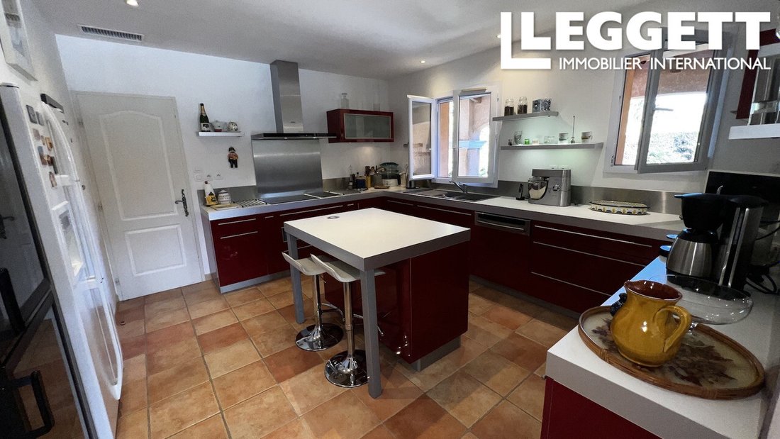 Villa in Cotignac, Provence-Alpes-Côte d'Azur, France 5 - 15492067