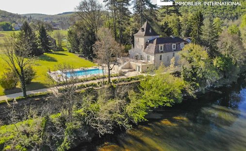 House in Saint Georges, Cahors, France 1