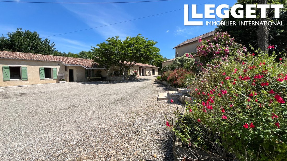 House in Les Leves-et-Thoumeyragues, Nouvelle-Aquitaine, France 1 - 15773227