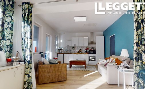 Sale Of A Castle In Guingamp, 693m² 26 Rooms €1,659,000 Côtes D'armor