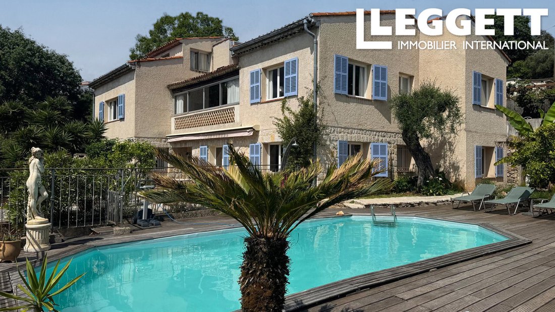 Villa in Le Tignet, Provence-Alpes-Côte d'Azur, France 1 - 15649409