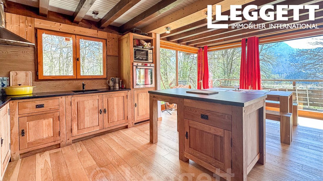 Chalet in Mieussy, Auvergne-Rhône-Alpes, France 3 - 15478295