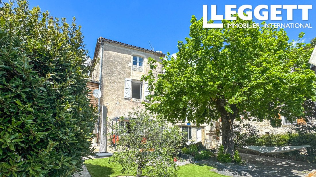 House in Montcuq-en-Quercy-Blanc, Occitania, France 2 - 15656458