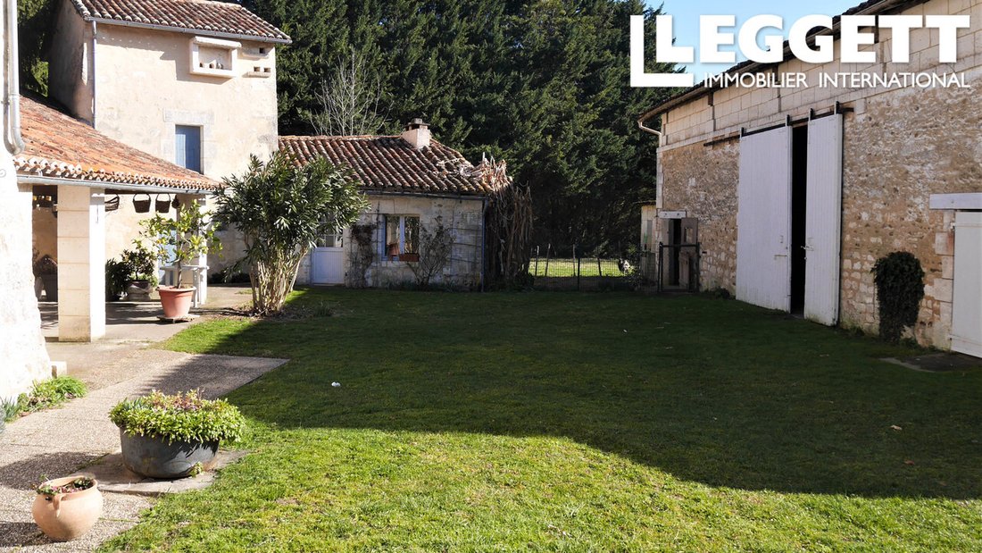 House in La Rochebeaucourt-et-Argentine, Nouvelle-Aquitaine, France 3 - 15184014