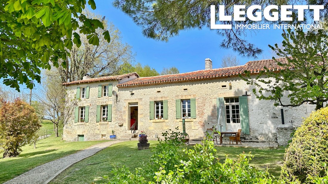 House in Saint-Romain, Nouvelle-Aquitaine, France 1 - 15661081