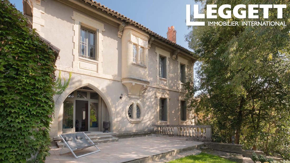 Villa in Uzès, Occitania, France 1 - 14330838