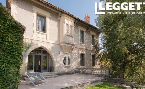 Villa en Uzès, Occitania, Francia 1