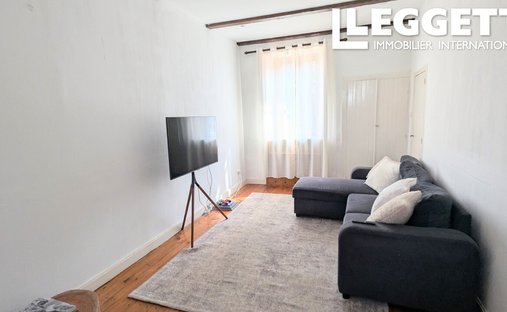 Castle for Sale in Saint-Yrieix-la-Perche, Nouvelle-Aquitaine, France