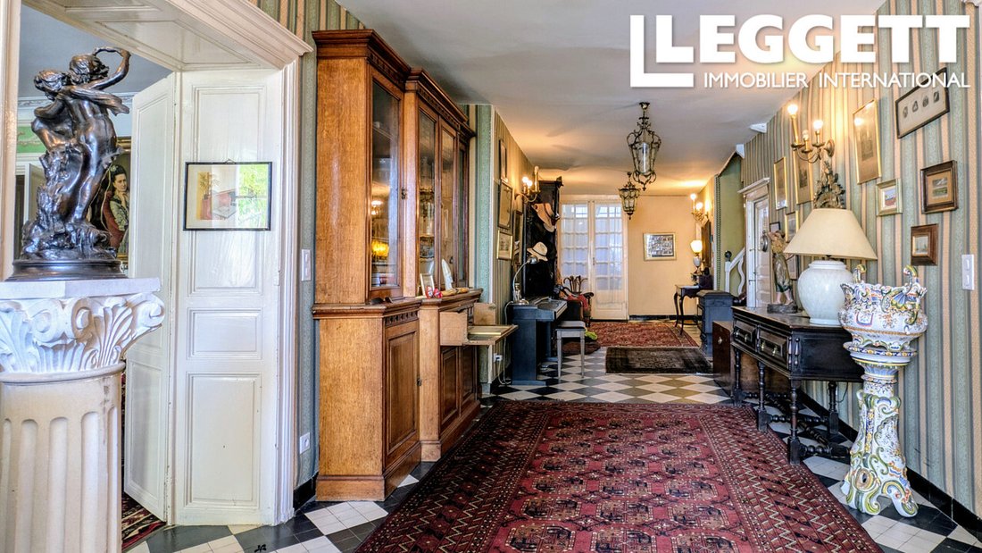 Villa in Valence-en-Poitou, Nouvelle-Aquitaine, France 2 - 15889534