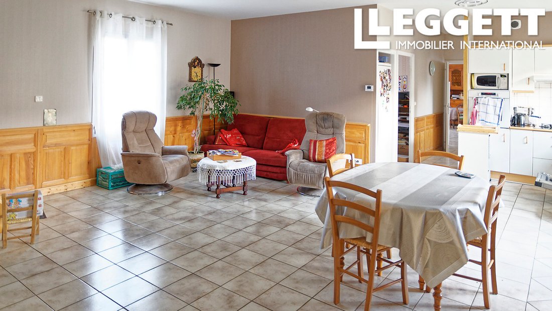 House in Saint-Martin-des-Fontaines, Pays de la Loire, France 4 - 14701343