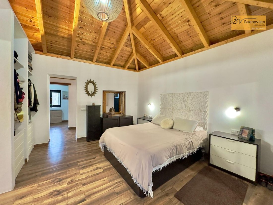 Villa in Guia de Isora, Canary Islands, Spain 2 - 16606615
