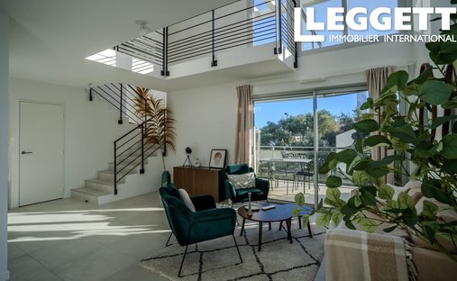 Apartment in Les Cougoulins-Rastines, Antibes, France 1