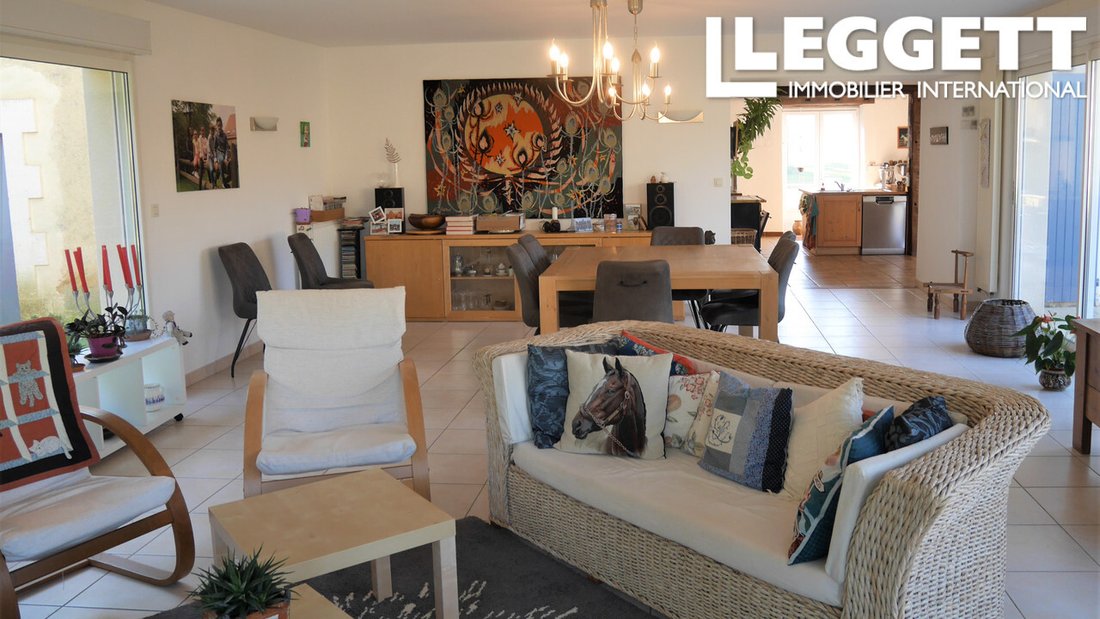 House in La Rochebeaucourt-et-Argentine, Nouvelle-Aquitaine, France 4 - 15184014