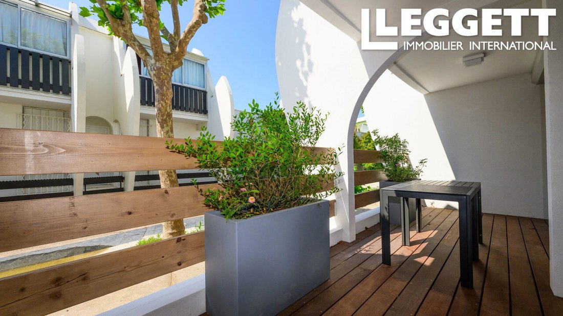 Apartment in Saint-Nazaire-de-Pezan, Occitania, France 3 - 14330848
