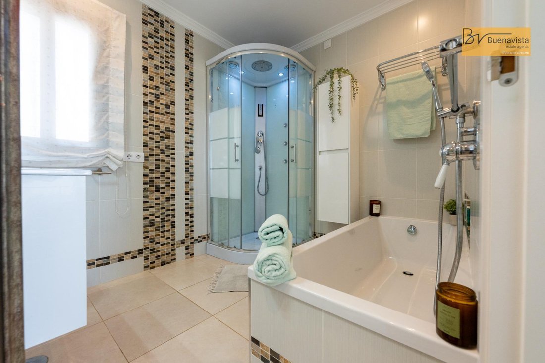 Villa in San Miguel de Abona, Canary Islands, Spain 3 - 16479963