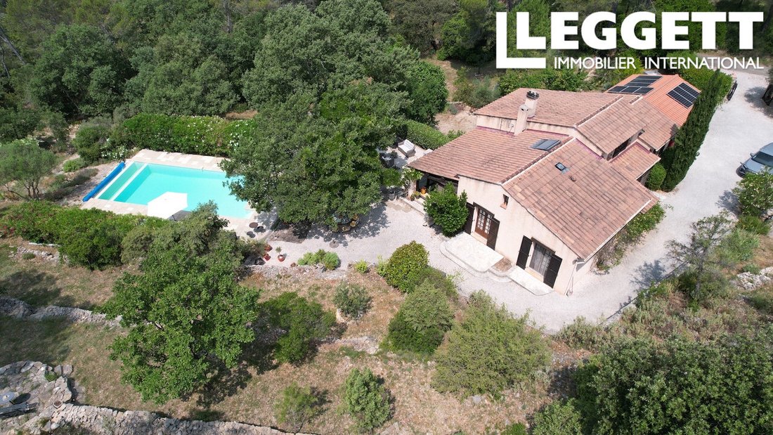 House in Cabasse, Provence-Alpes-Côte d'Azur, France 1 - 15765989