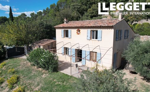 House in Cotignac, Provence-Alpes-Côte d'Azur, France 1