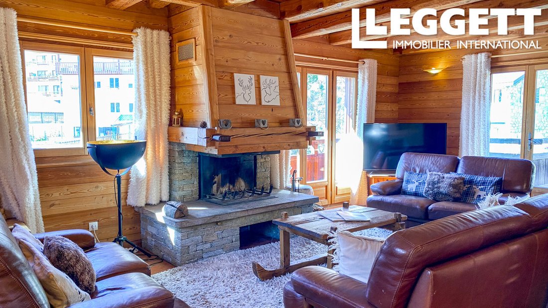 Chalet in Mont-de-Lans, Les Deux Alpes, France 2 - 11802142
