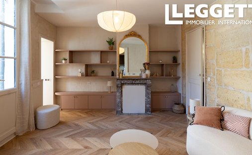 Apartment in Hôtel de Ville-Quinconce-Saint Seurin-Fondaudège, Bordeaux, France 1
