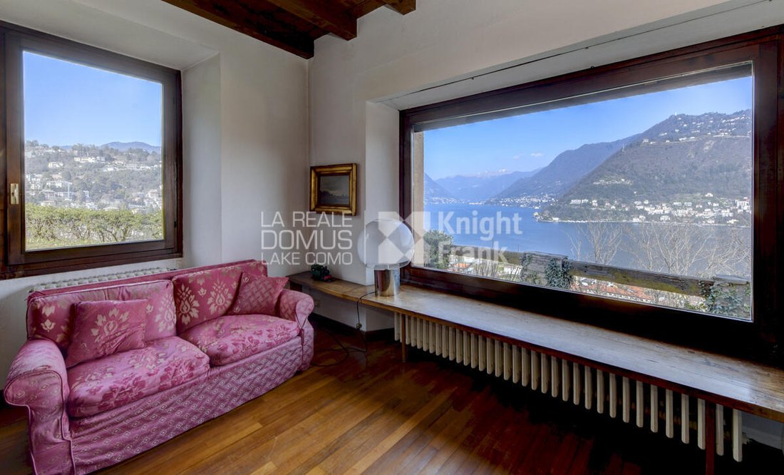 House in Western Lake Center, Como, Lombardy 4 - 16660328