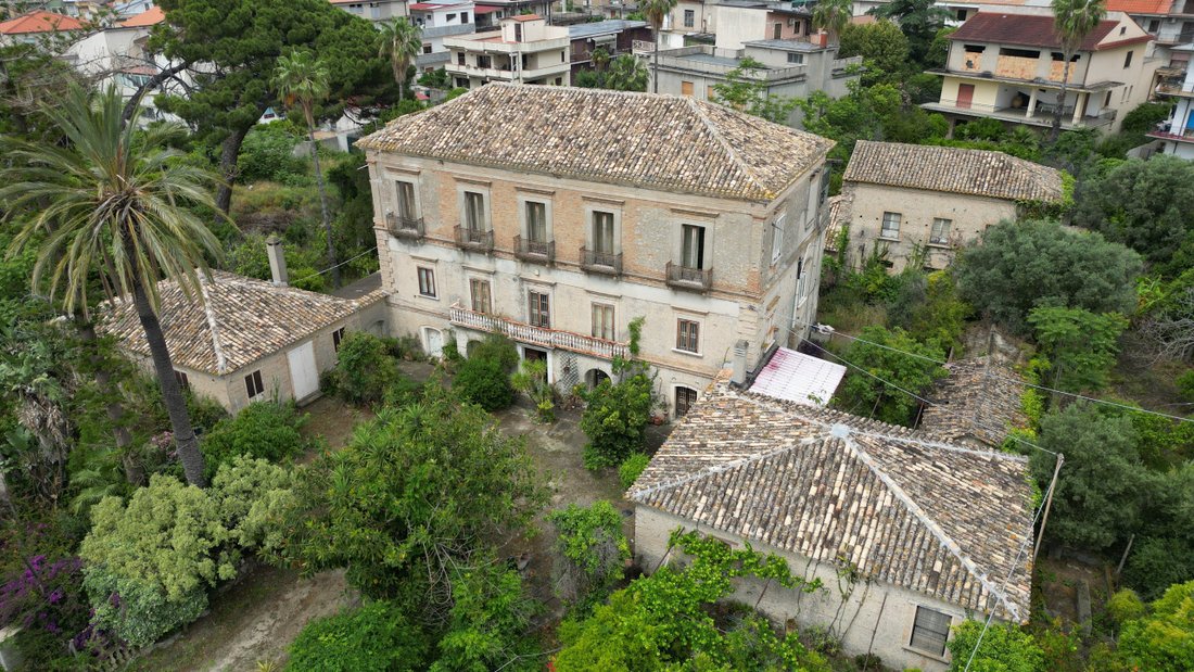 Estate in Siderno, Calabria, Italy 1 - 16660168